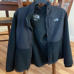 Women’s north face Denali jacket